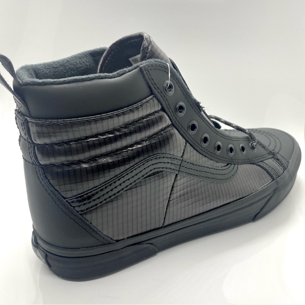 Vans MTE Sk8-Hi 46 MTE DX all Black Grid Patent Leather All Weather 10.5 - Picture 7 of 8